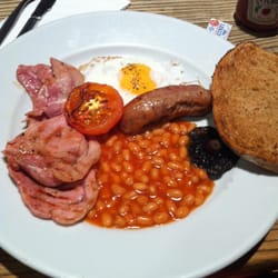 The 5 Tuns - Full English!