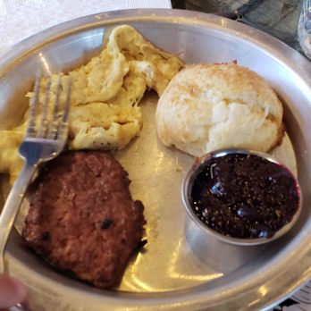 Boomtown Biscuits & Whiskey - Uncle Pete's Lunch + egg - Soul Food Near Me - Union, Kentucky
