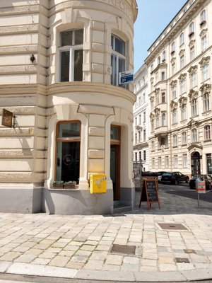 Café Telegraph by null