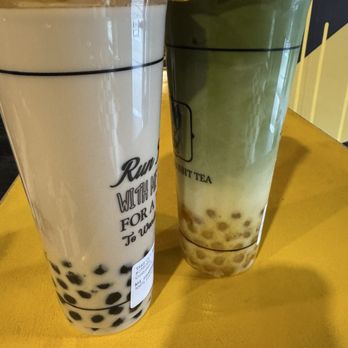 Rabbit Rabbit Tea - Iron Buddha Oolong Milk Tea W/Brown Sugar Boba - Bubble Tea Near Me - Seattle, Washington Rabbit Rabbit Tea - Iron Buddha Oolong Milk Tea W/Brown Sugar Boba - Bubble Tea Near Me - Seattle, Washington