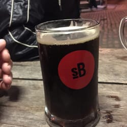 Meet the CM: Small Bar s - Esta birra está increíble.