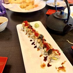 Kohnami Restaurant - Sushi was delicious! Also had shrimp tempura, chicken yakitori, seaweed salad (good for cholesterol!) and hot Udon noodle soup with chicken.