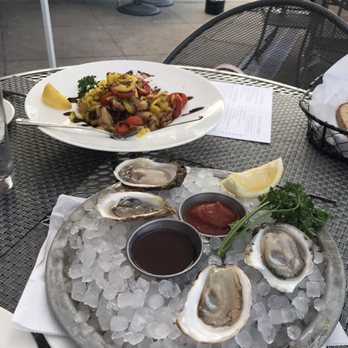 Witherspoon Grill - Oysters and Fried Calamari - Steakhouses Near Me - Princeton, New Jersey Witherspoon Grill - Oysters and Fried Calamari - Steakhouses Near Me - Princeton, New Jersey