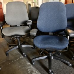 Recycled Office Furnishings - We carry a grand inventory of great condition used Bodybilt chairs in many colors as well as styled such as regular, XL, and Tall