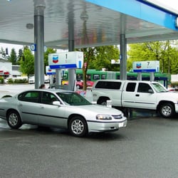 Salmon's Service Centers - Salmon's Service Centers - Gas station in Northgate