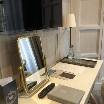 Scotsman Hotel - Hotels Near Me - Edinburgh, EDH