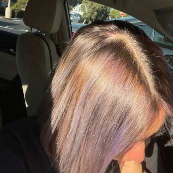 il Trucco Salon - Apparently it was a misunderstanding getting 4 colors - Hair Salons Near Me - Bonita, California il Trucco Salon - Apparently it was a misunderstanding getting 4 colors - Hair Salons Near Me - Bonita, California