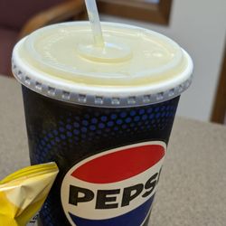 Lisa's Sandwich Den - Drink