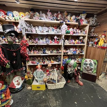 Clown Motel - Inside the gift shop - Hotels Near Me - Tonopah, Nevada