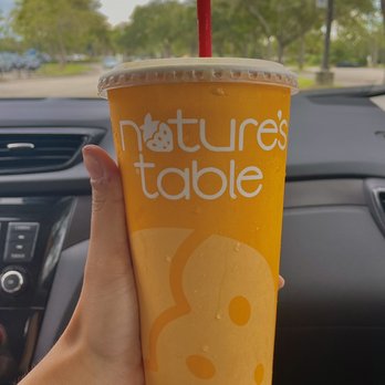 Nature's Table - Avocado & Gingersnap smoothie - Vegetarian Near Me - Orlando, Florida