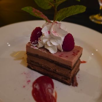 Bistango in Irvine - too sweet raspberry cake. no coffee offered! - American Near Me - Irvine, California