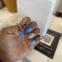 Plush Nail Bar