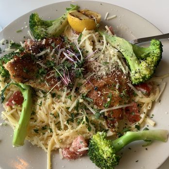 bellagreen - White Chicken Parmesan - New American Near Me - The Woodlands, Texas bellagreen - White Chicken Parmesan - New American Near Me - The Woodlands, Texas