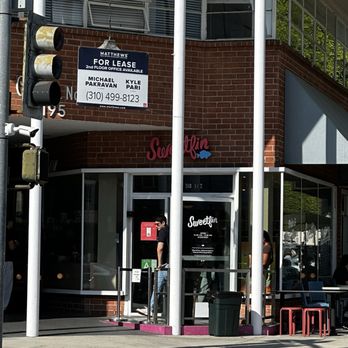 Sweetfin Poke Beverly Hills - Poke Near Me - Beverly Hills, California