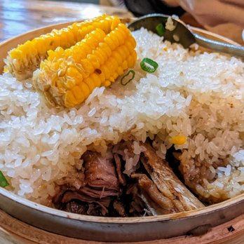 Easterly Berkeley - Big spare ribs under the sticky rice - Chinese Near Me - Berkeley, California