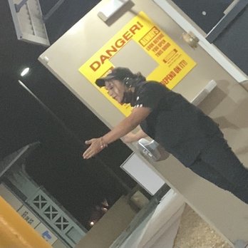 KFC - Rude worker - Fast Food Near Me - Goodyear, Arizona