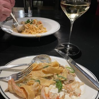 Goldie's - Amazing shrimp pasta, and wine. - New American Near Me - Dallas, Texas Goldie's - Amazing shrimp pasta, and wine. - New American Near Me - Dallas, Texas