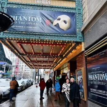 Cadillac Palace Theatre - Theater entrance - Performing Arts Near Me - Chicago, Illinois
