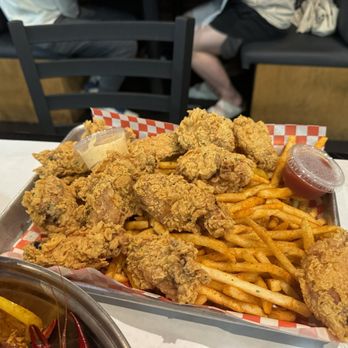 Cap't Loui - The worlds best fried chicken and glorious Cajun fries - Seafood Near Me - Cupertino, California Cap't Loui - The worlds best fried chicken and glorious Cajun fries - Seafood Near Me - Cupertino, California