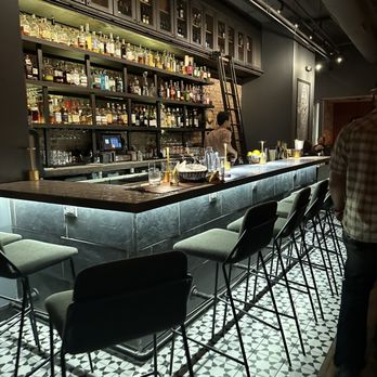 Pappe - Bar area - Indian Near Me - Washington, DC, District of Columbia