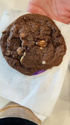 Insomnia Cookies by null