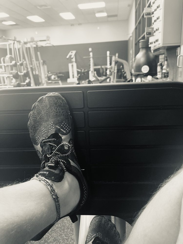 ANGLETON REC CENTER & NATATORIUM Updated October 2024 1601 N