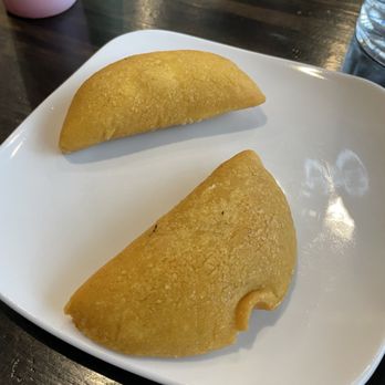 Mishqui Peruvian Bistro - Middleton - Colombian Empanadas - Peruvian Near Me - Middleton, Wisconsin Mishqui Peruvian Bistro - Middleton - Colombian Empanadas - Peruvian Near Me - Middleton, Wisconsin