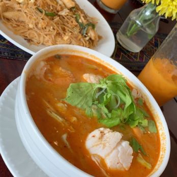 Pho Queen - Tom Yum Talay $15.00 one scallop, one mussel, 2 shrimp because they had no calamari. It was a waste of money. - Thai Near Me - Schenectady, New York