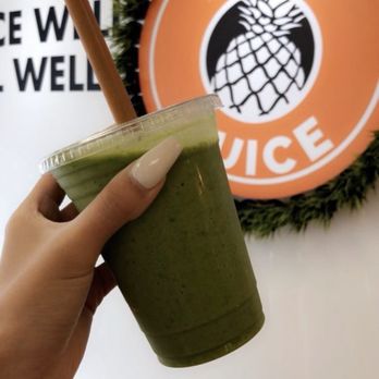 Trish Juice - a hand holding a green smoothie - Juice Bars & Smoothies Near Me - Oakville, Ontario Trish Juice - a hand holding a green smoothie - Juice Bars & Smoothies Near Me - Oakville, Ontario