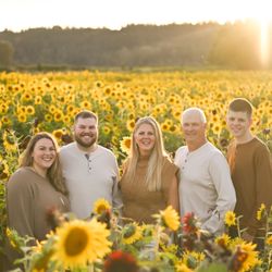 Lora Lee’s Family Farm - The family behind the farm