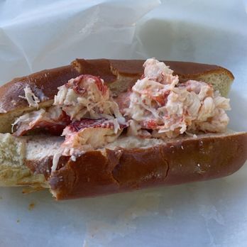 Lobstah On A Roll - Bostonian - Seafood Near Me - Boston, Massachusetts