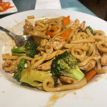 Kirin Restaurant - Noodle dish - Seafood Near Me - Honolulu, Hawaii Kirin Restaurant - Noodle dish - Seafood Near Me - Honolulu, Hawaii