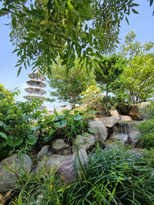 Fukushūen Garden by null