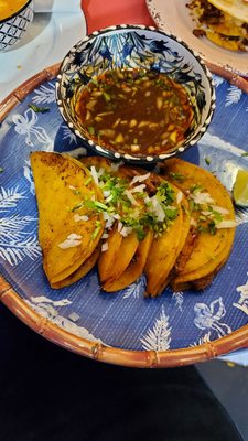 Tacos Tin Tan (St Denis) by null