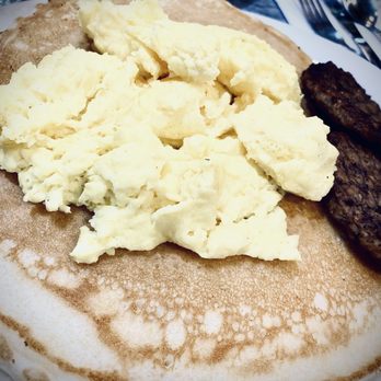 The Kafana - Pancake "sandwich" w/ scrambled eggs & sausage patties - American Near Me - Reno, Nevada The Kafana - Pancake "sandwich" w/ scrambled eggs & sausage patties - American Near Me - Reno, Nevada