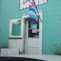 Enter here for freshness from the sea Enter here for freshness from the sea