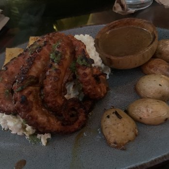 Encanto Cantina - Especialidades - Pulpo Zaeandeado - Seafood Near Me - Tulum, ROO