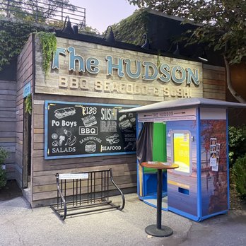 The Hudson - We outside - New American Near Me - New York, New York