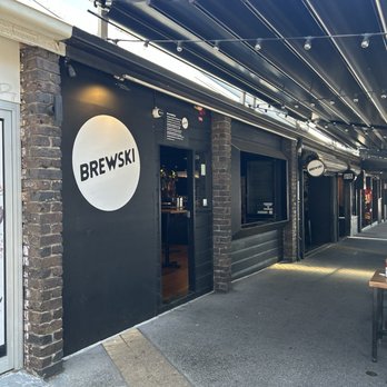 Brewski - Bars Near Me - Petrie Terrace, QLD
