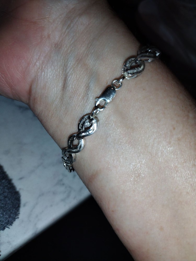 GRANADA JEWELERS Updated September 2024 13 Reviews 149 E Granada