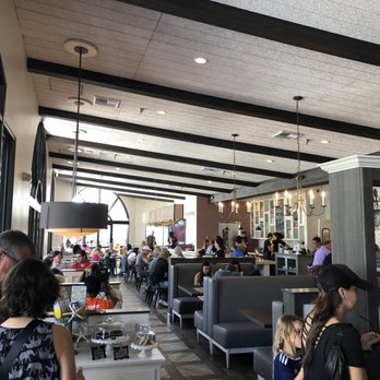 Beach Plum Kitchen - Inside, clean and fresh (09.08.19) - New American Near Me - Carlsbad, California