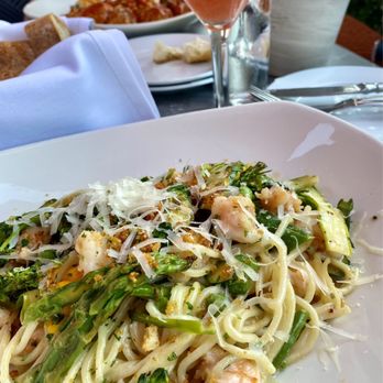Spaghettini - Spaghettini Shrimp Scampi - Italian Near Me - Seal Beach, California