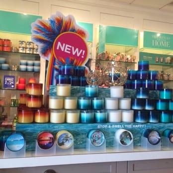 Bath & Body Works - Cosmetics & Beauty Supply Near Me - Flowood, Mississippi