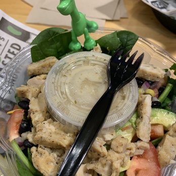 Pickleman's Gourmet Cafe - Salad with added chicken and low fat honey mustard dressing. The dressing was good - Pizza Near Me - Omaha, Nebraska