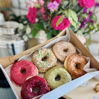 Oliboli Donuts - Spring box - Donuts Near Me - Tustin, California Oliboli Donuts - Spring box - Donuts Near Me - Tustin, California