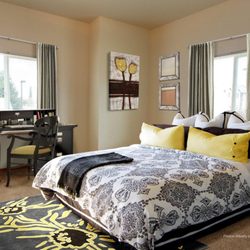 Queen Anne Apartments
