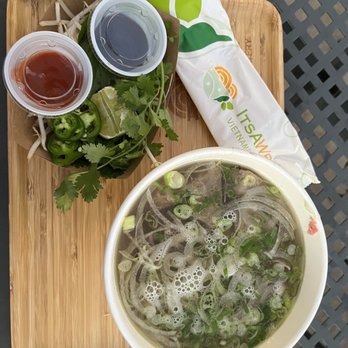 ItsAWrap Vietnamese Eatery - Its a Wrap's Special Pho- Pho Dac Biet - Vietnamese Near Me - Morrisville, North Carolina ItsAWrap Vietnamese Eatery - Its a Wrap's Special Pho- Pho Dac Biet - Vietnamese Near Me - Morrisville, North Carolina