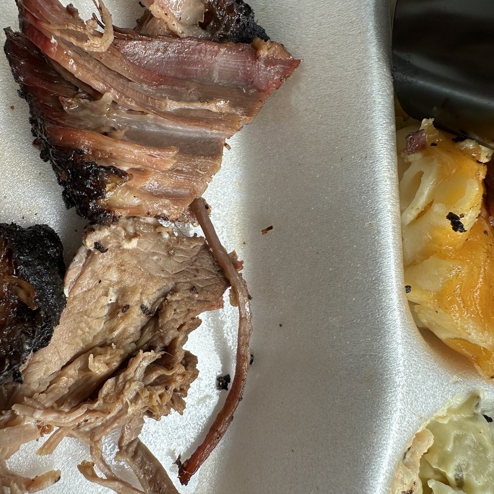 Howard's BBQ - Tough, stringy brisket - Barbeque Near Me - Lake Worth, Florida