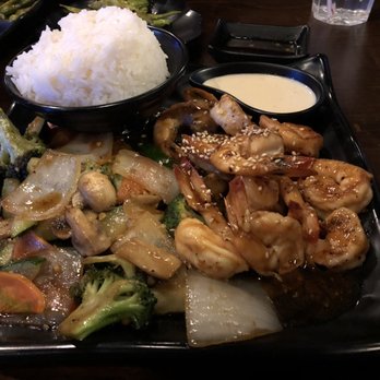 Asaka sushi - Sushi Bars Near Me - Cleburne, Texas