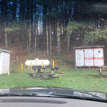 Tastee Freez - Picnic area - Ice Cream & Frozen Yogurt Near Me - Galax, Virginia